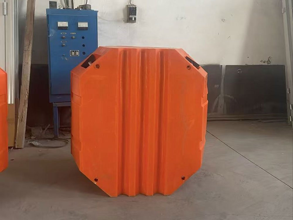 Advanced Modular Pipe Floats with Integrated Cable Channels